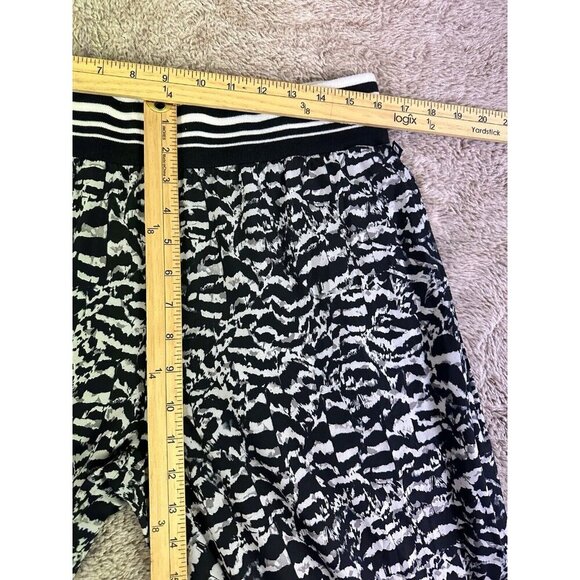 Fabletics Women's Eve Jogger Pants Black Gray Sandstorm Print Size L - Picture 9 of 16